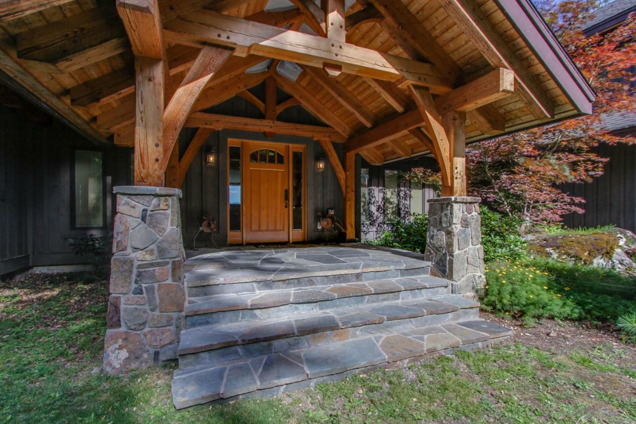 Bottle Bay Lakefront Lodge Sandpoint Exterior foto